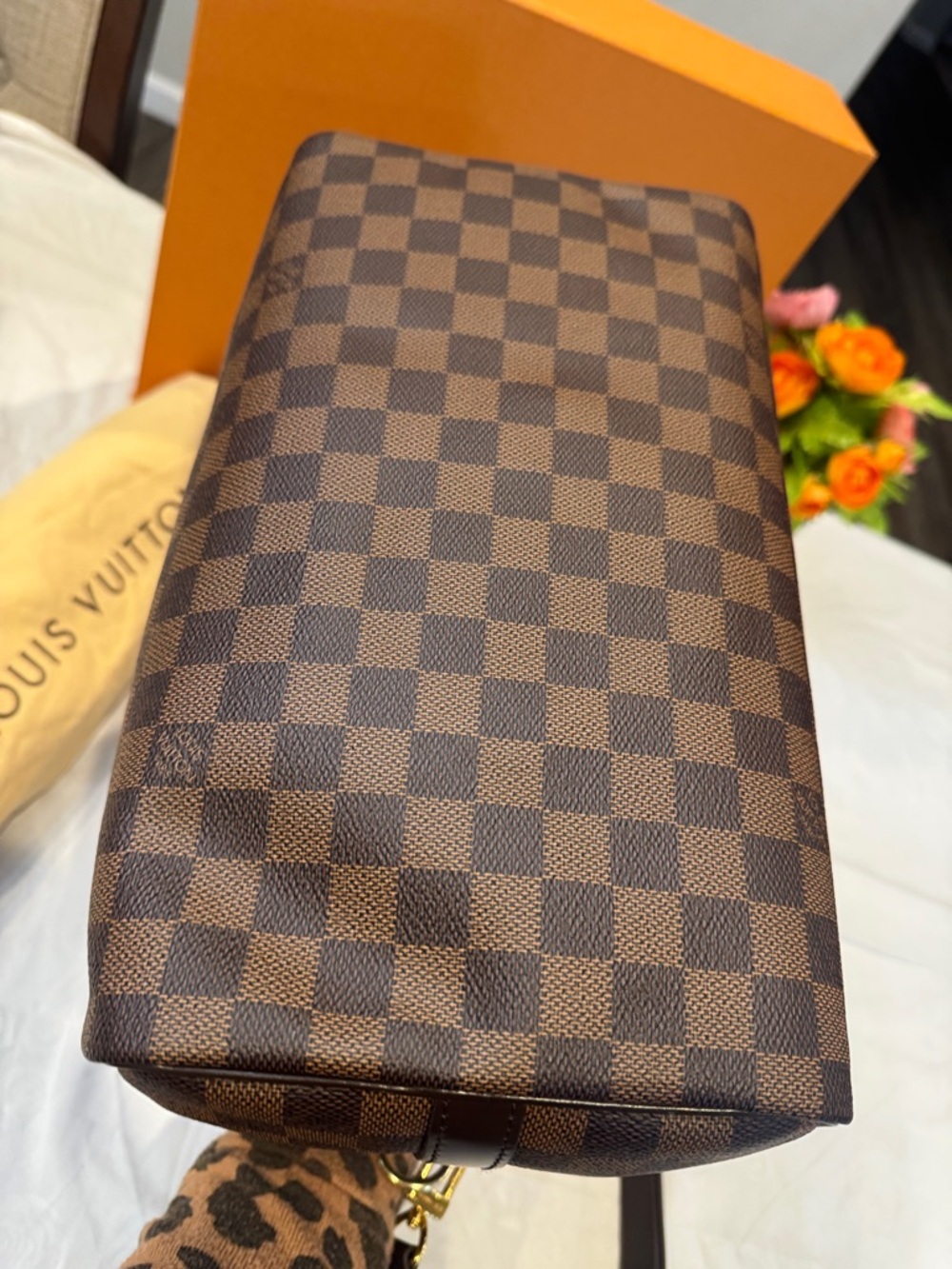 Authentic Louis Vuitton Brown Damier Ebene Bandoulier 30 - Picture 8 of 15